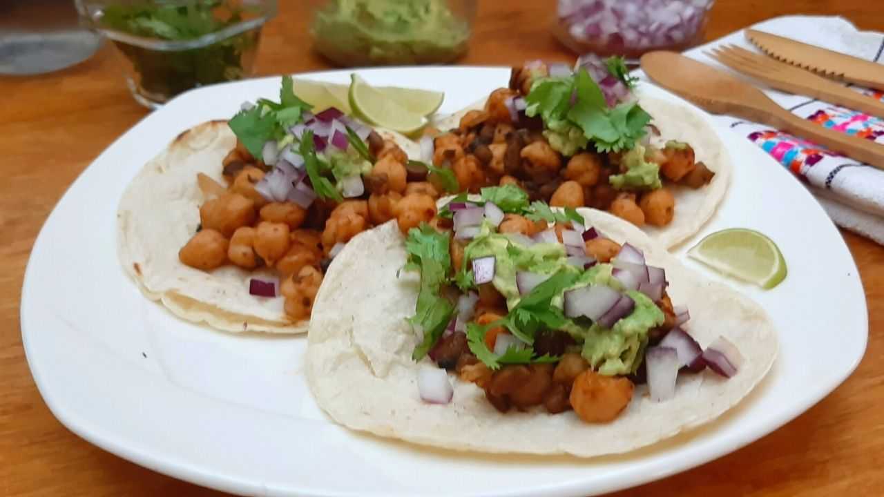 Tacos De Garbanzos Con Champi Ones Recetas Saludables Nutrimentando